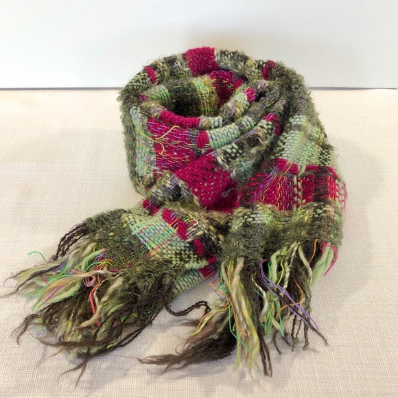 Tweed scarf in khaki/fuchsia - Picture 5 of 5